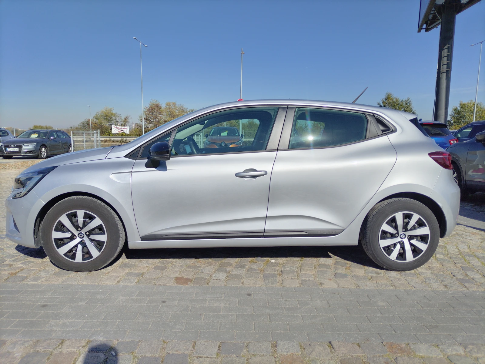 Renault Clio 1.0TCe/ 90к.с. - изображение 4