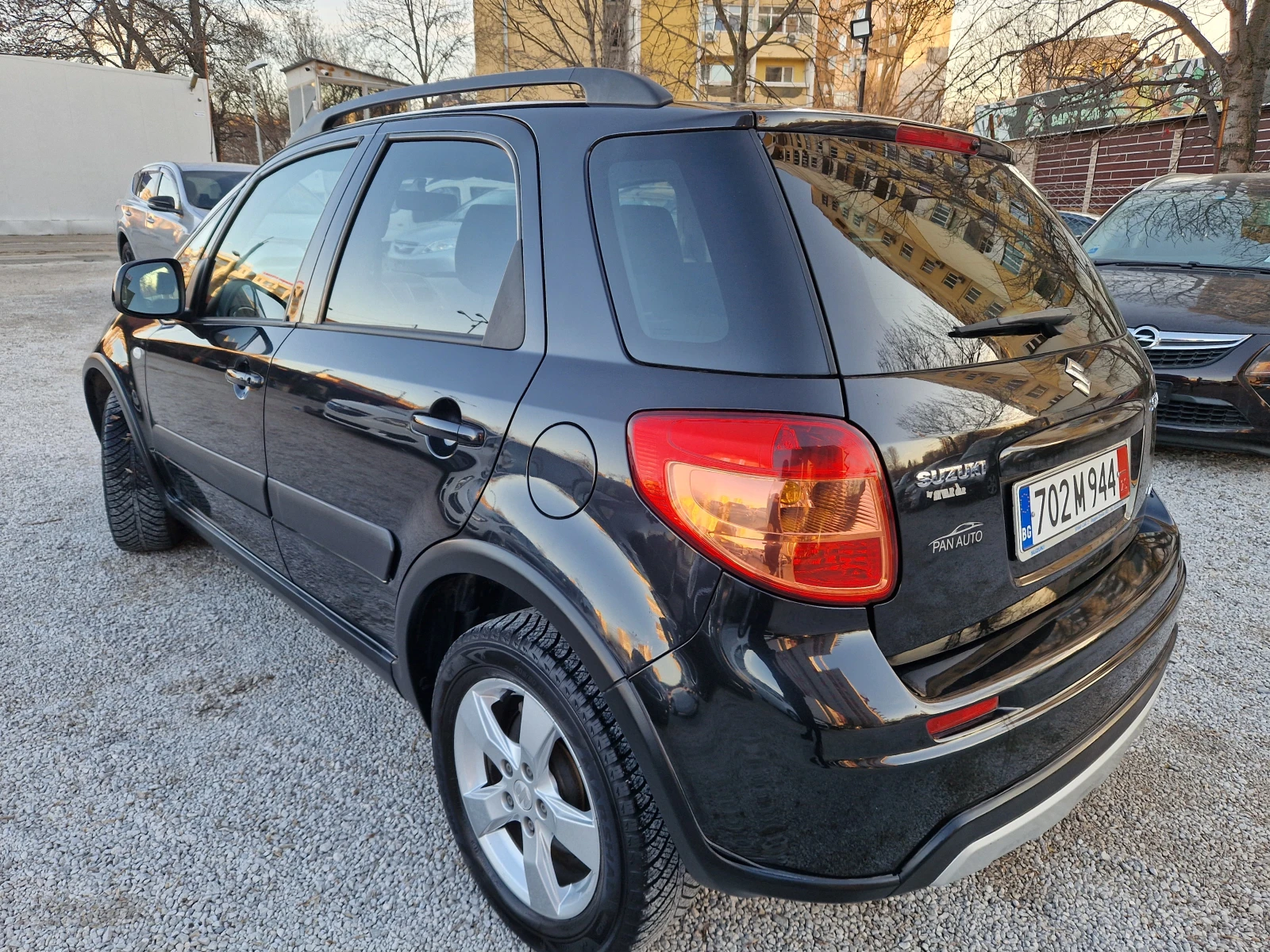 Suzuki SX4 1.6i/4x4 - изображение 7