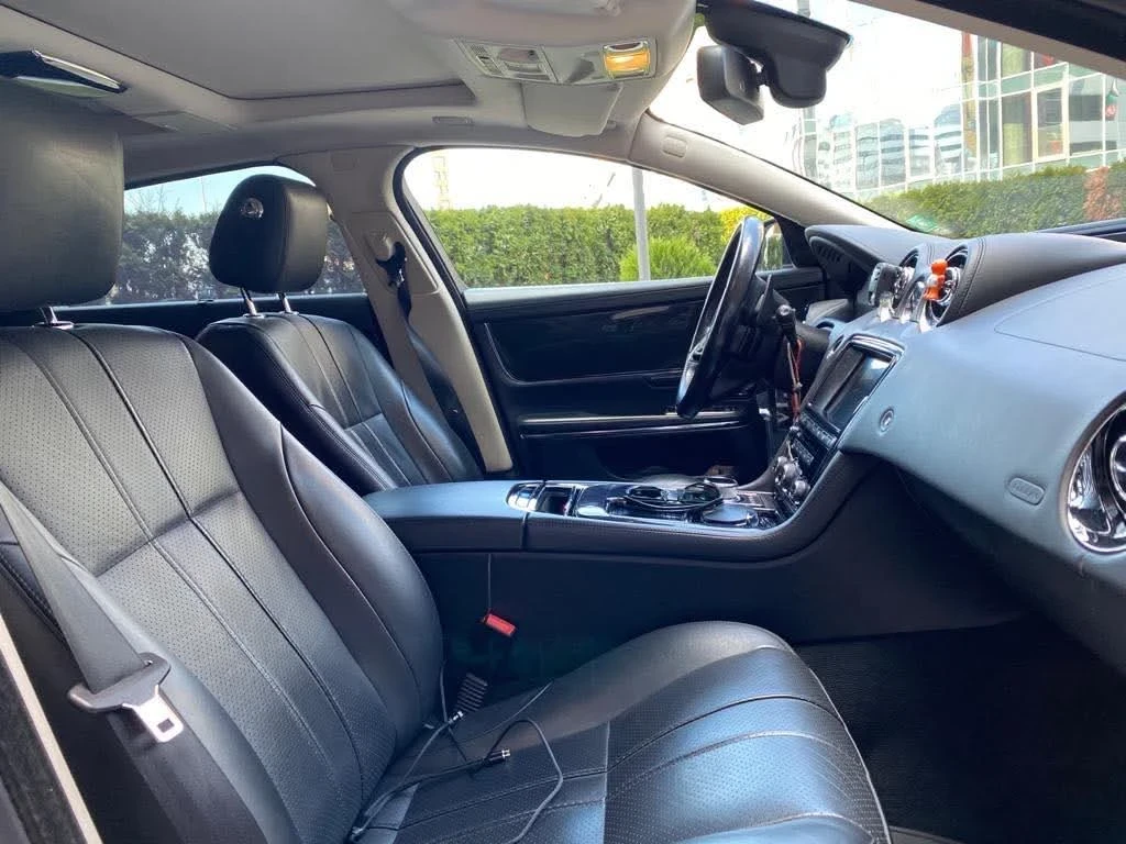 Jaguar Xj Дълга база лимузина XJL  - изображение 10