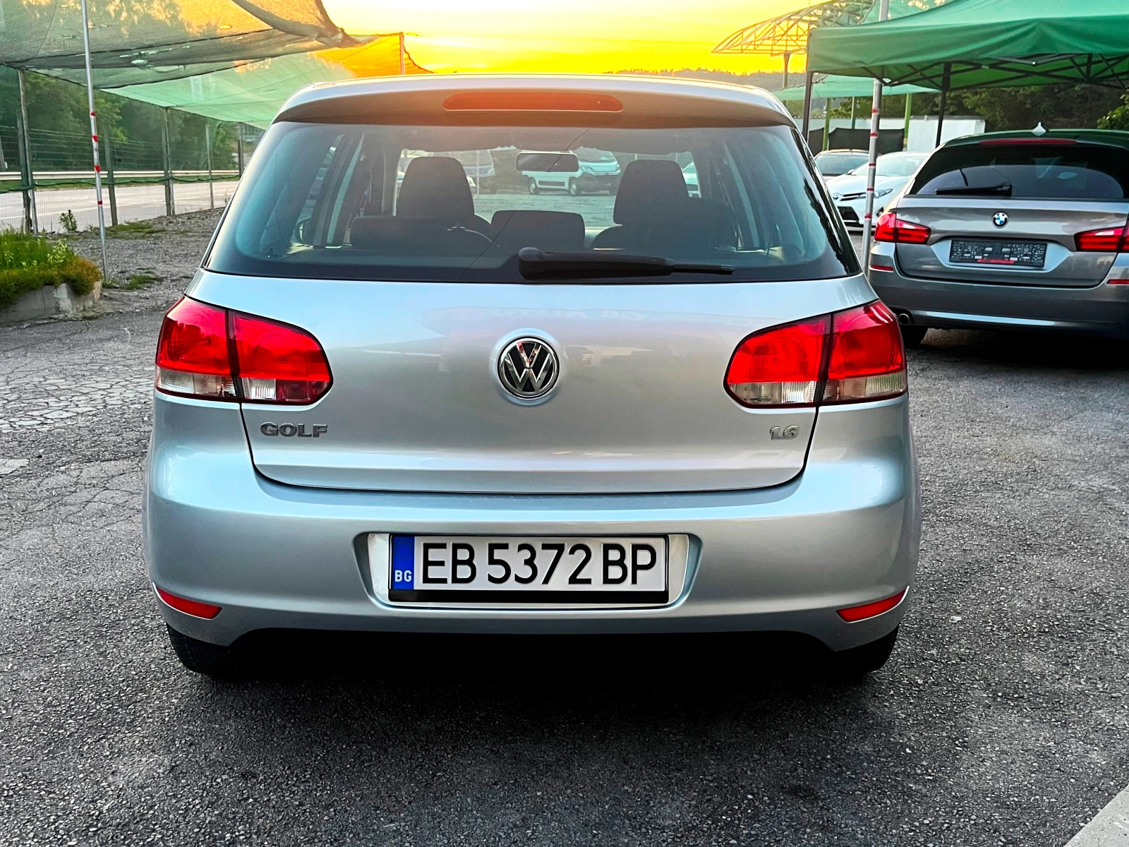 VW Golf 1.6I ЧАСТНА ОБЯВА! - изображение 4