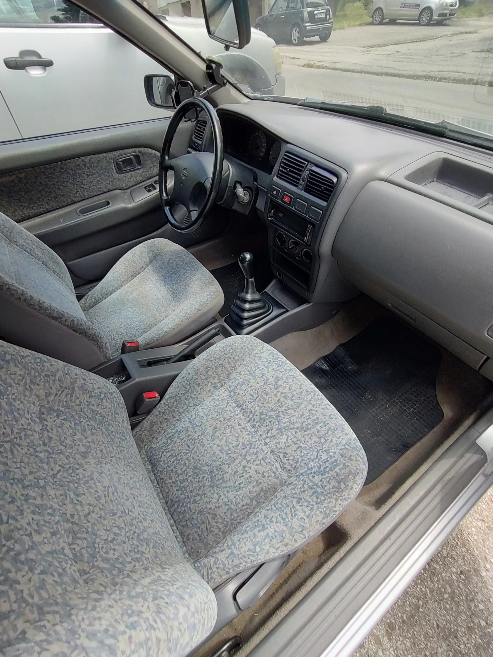 Nissan Almera  - изображение 9