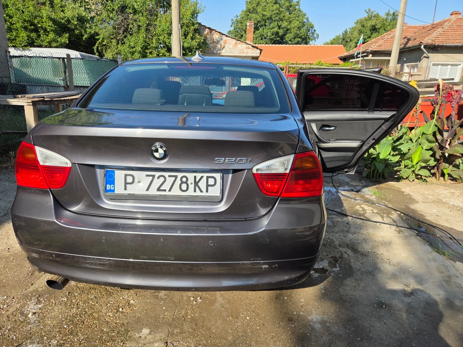 BMW 320  - изображение 10