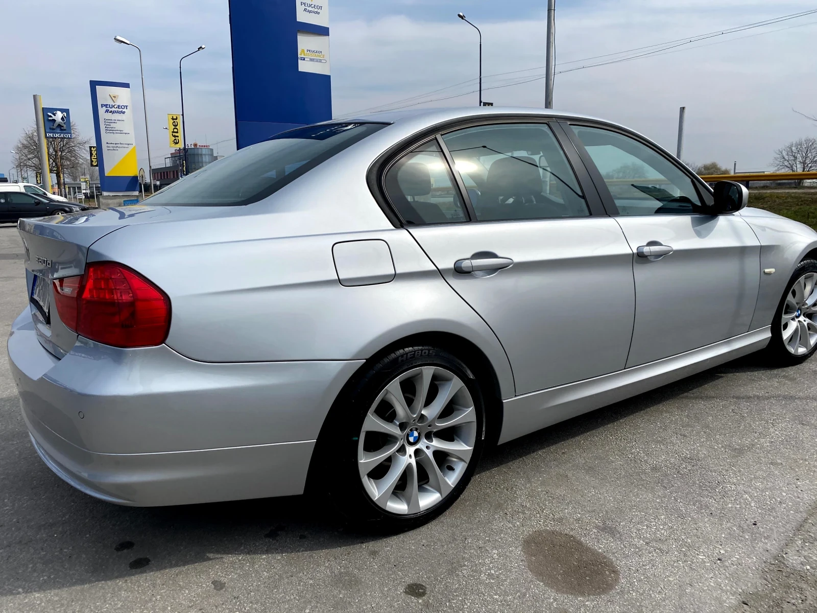 BMW 318  - изображение 4