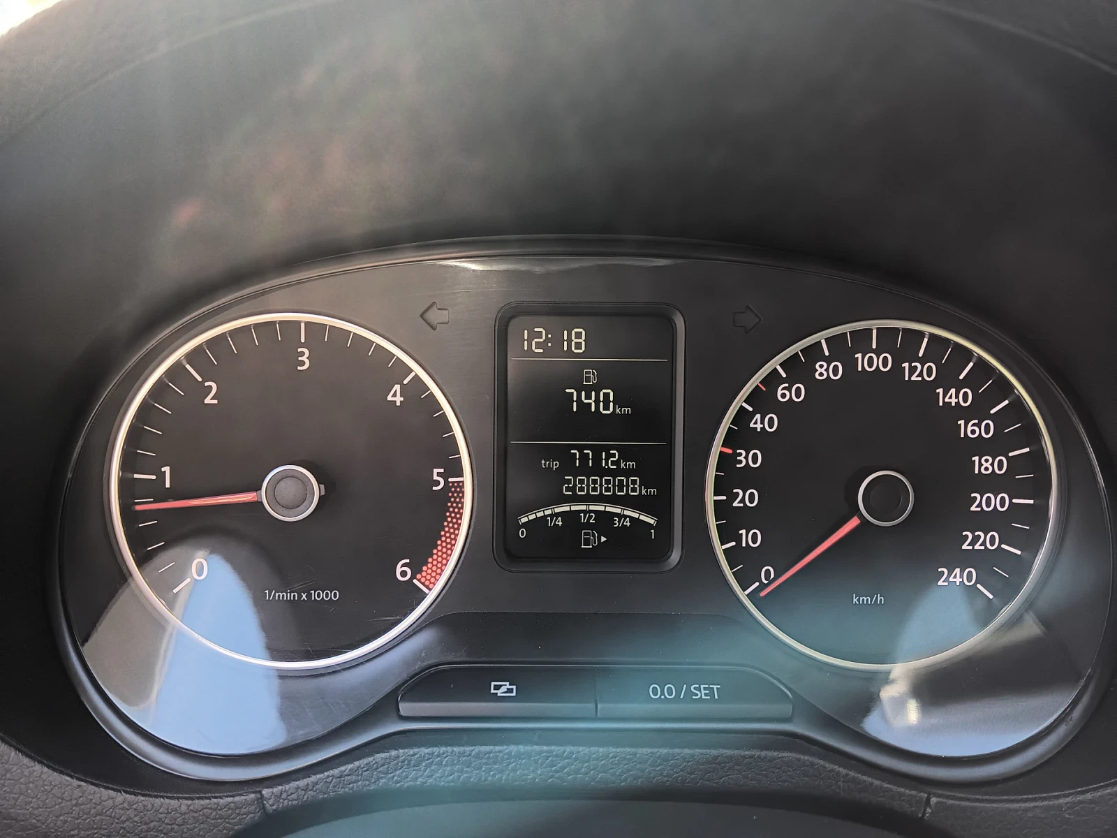 VW Polo 1.6 TDI | Mobile.bg   17