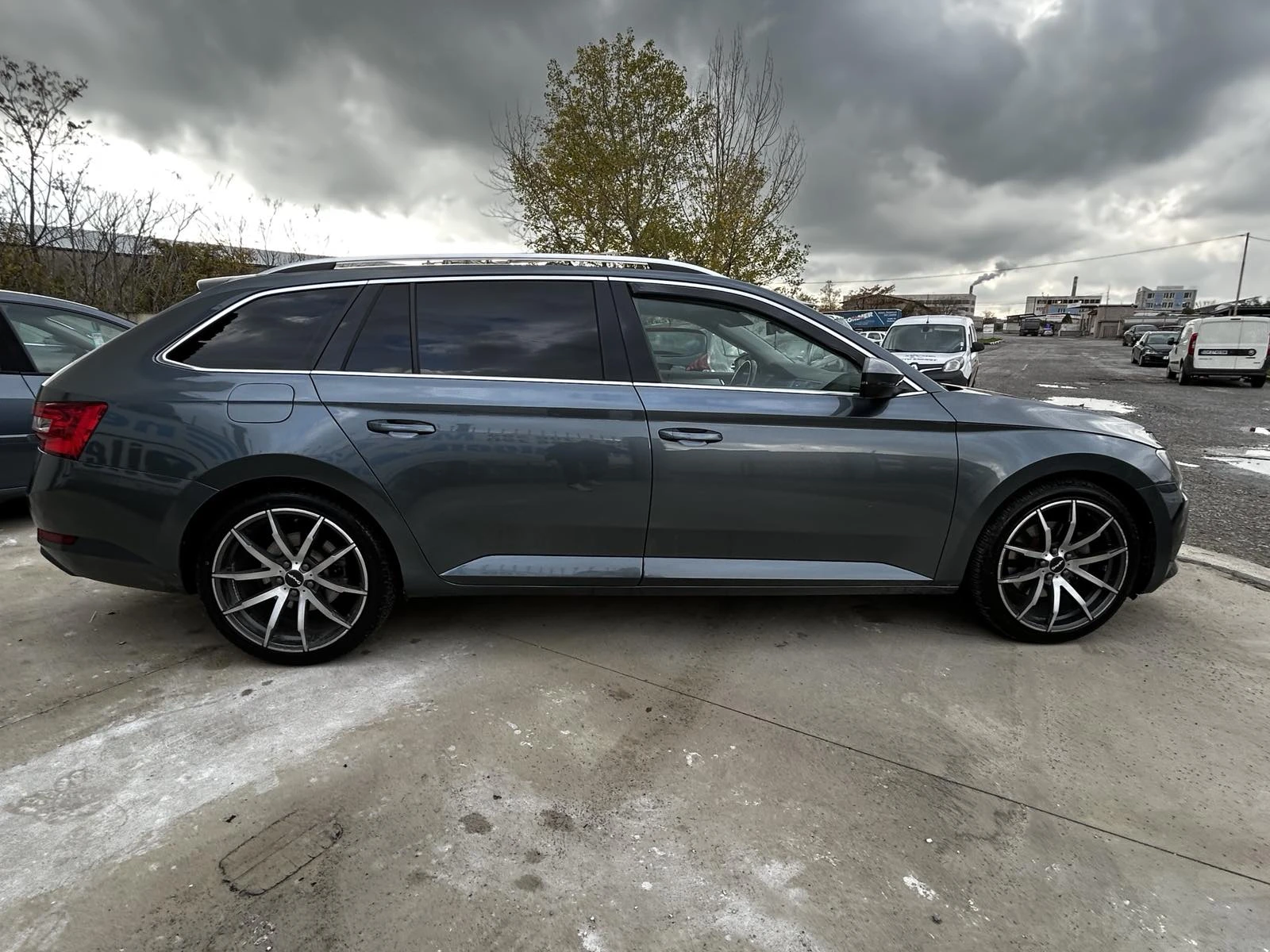 Skoda Superb | Mobile.bg   6