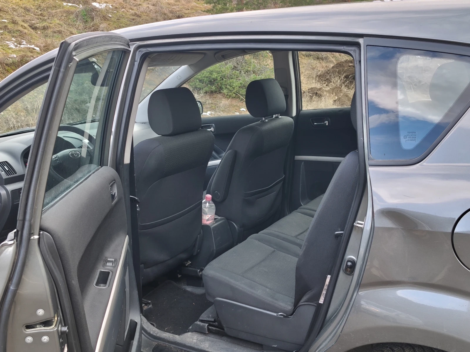 Toyota Corolla verso  - изображение 7