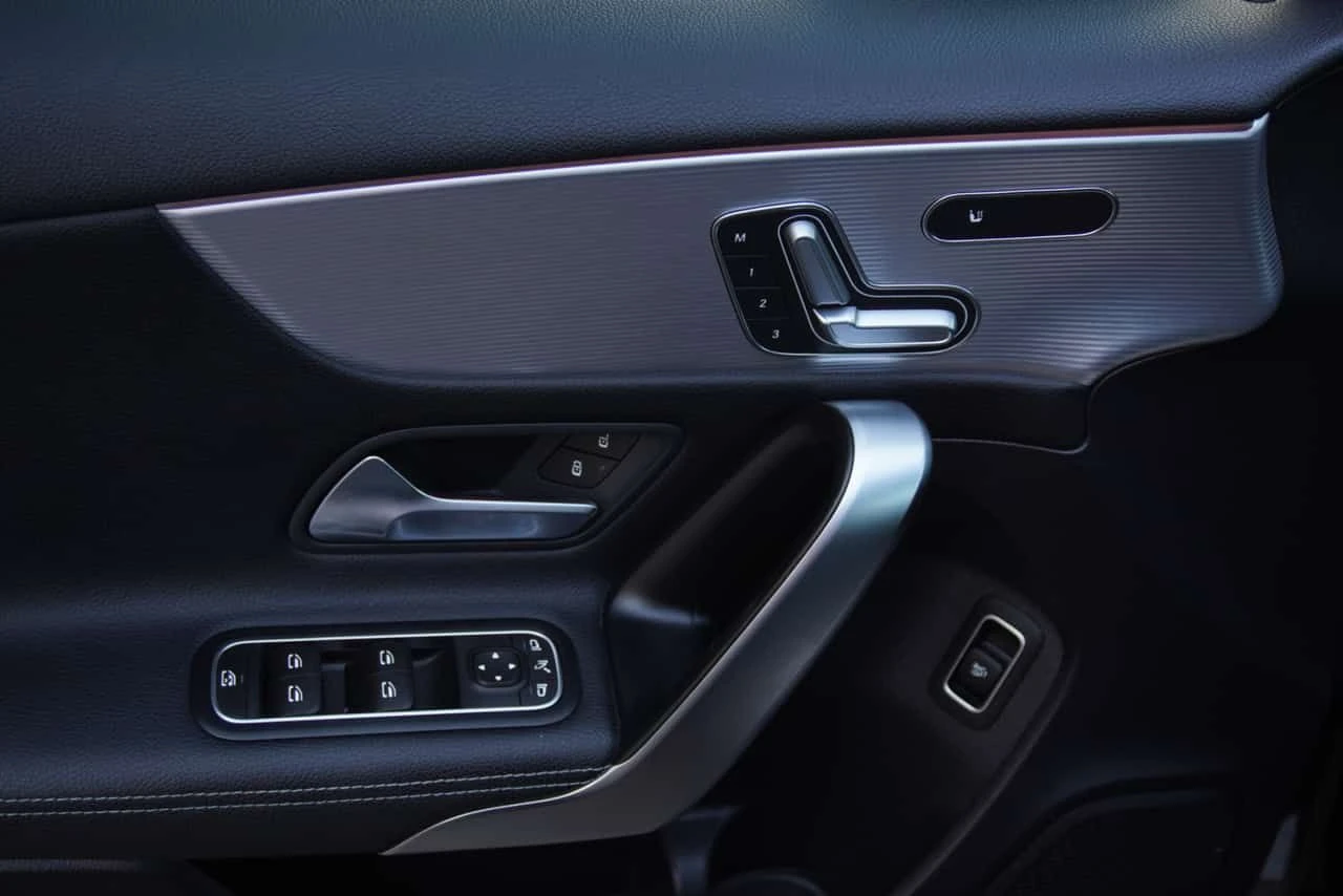 Mercedes-Benz A 220 CARFAX | Mobile.bg � ����������� 11