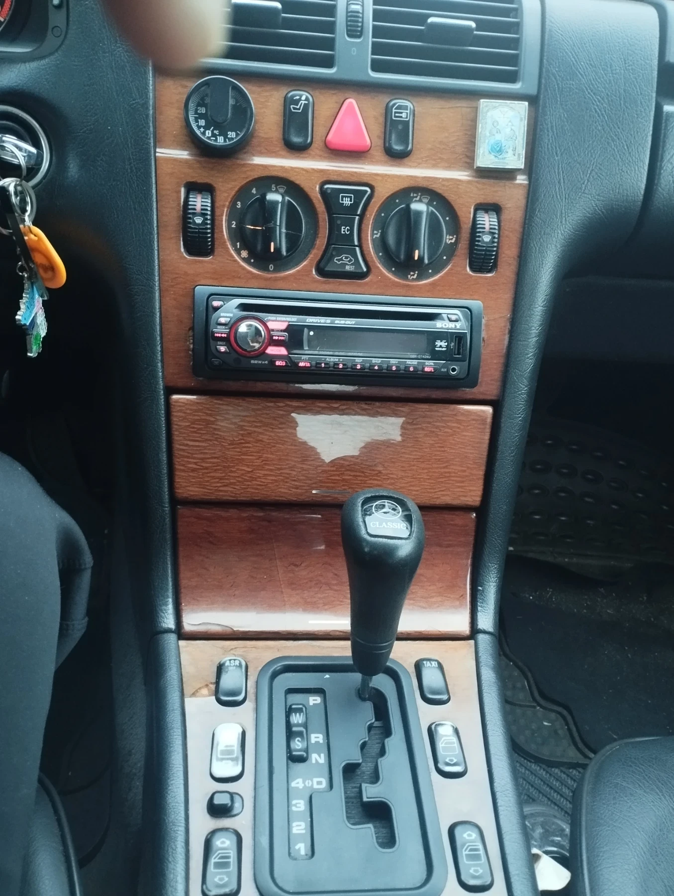 Mercedes-Benz E 220 | Mobile.bg � ����������� 9