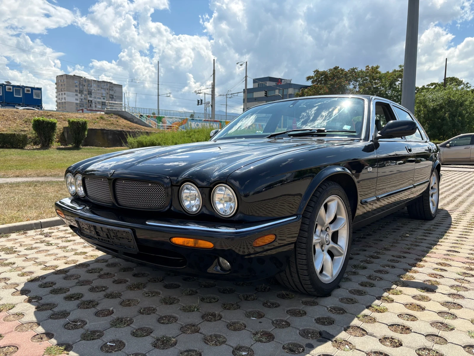 Jaguar Xjr 4.0 V8 Supercharged  | Auto.bg — изображение 1