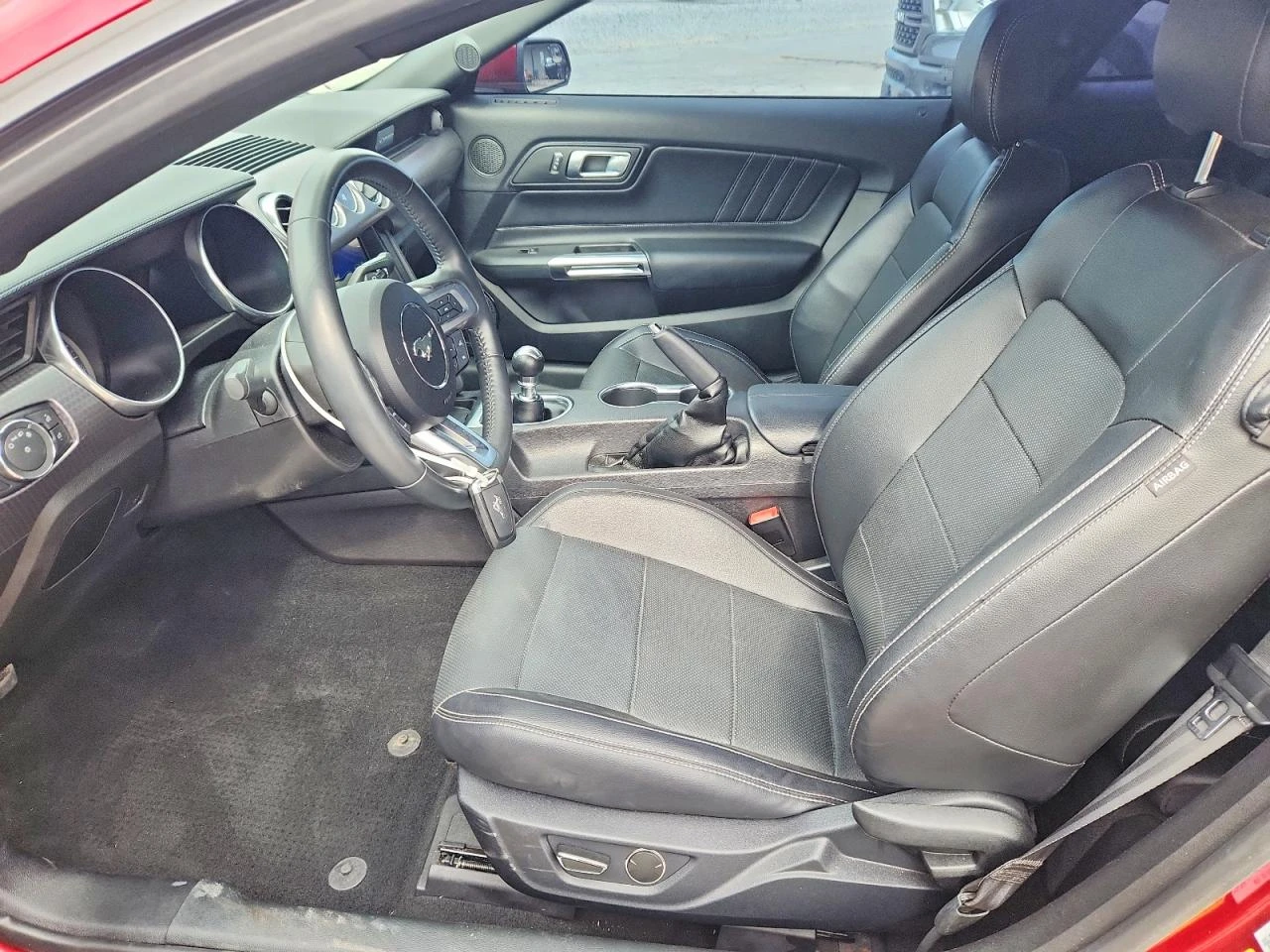 Ford Mustang GT Fastback, снимка 7 - Автомобили и джипове - 54247889