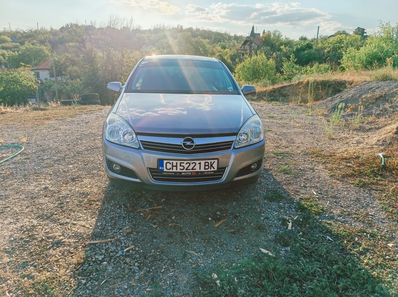 Opel Astra, снимка 2 - Автомобили и джипове - 54385770