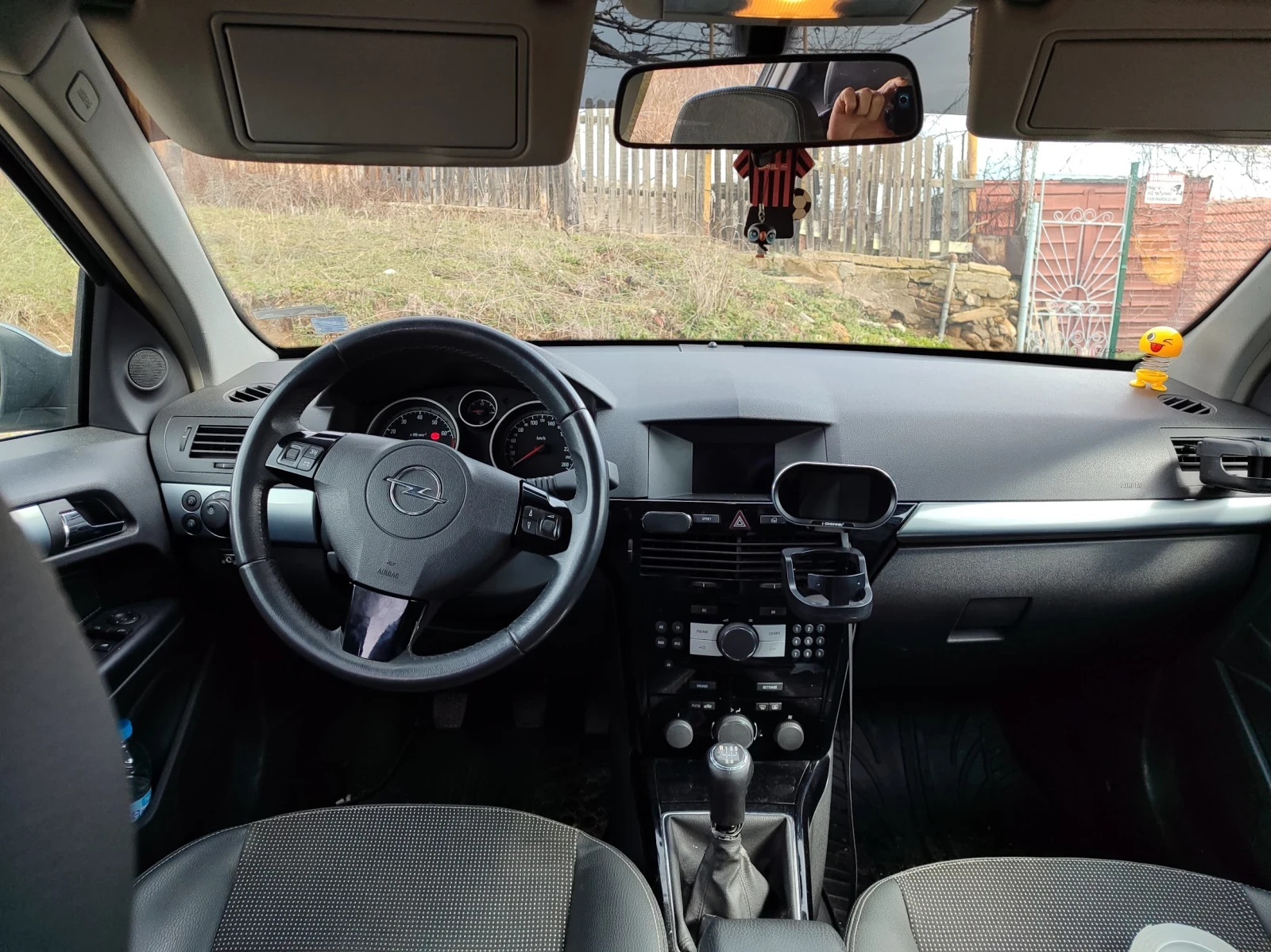 Opel Astra, снимка 8 - Автомобили и джипове - 54385770
