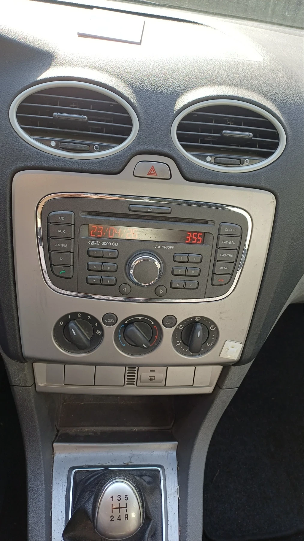Ford Focus, снимка 9 - Автомобили и джипове - 54395649