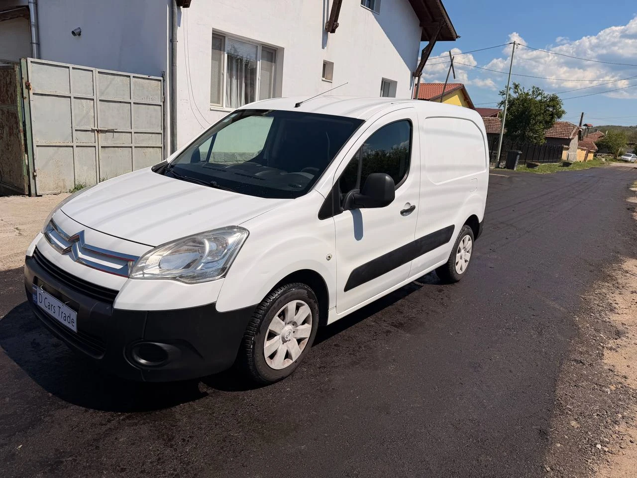 Citroen Berlingo 1.6 90кс 2010г серв.книжка, снимка 3 - Автомобили и джипове - 54465819