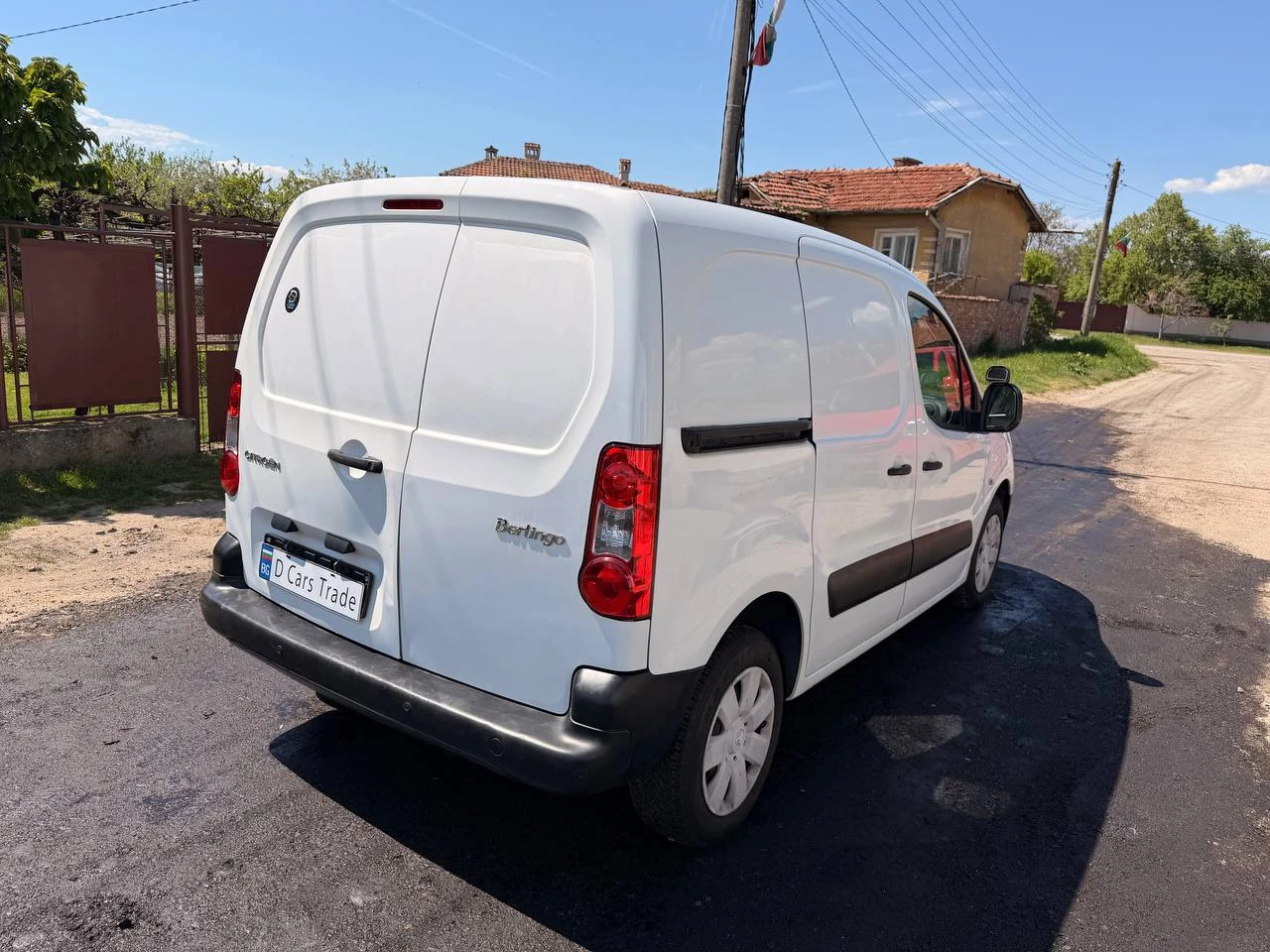 Citroen Berlingo 1.6 90кс 2010г серв.книжка, снимка 5 - Автомобили и джипове - 54465819