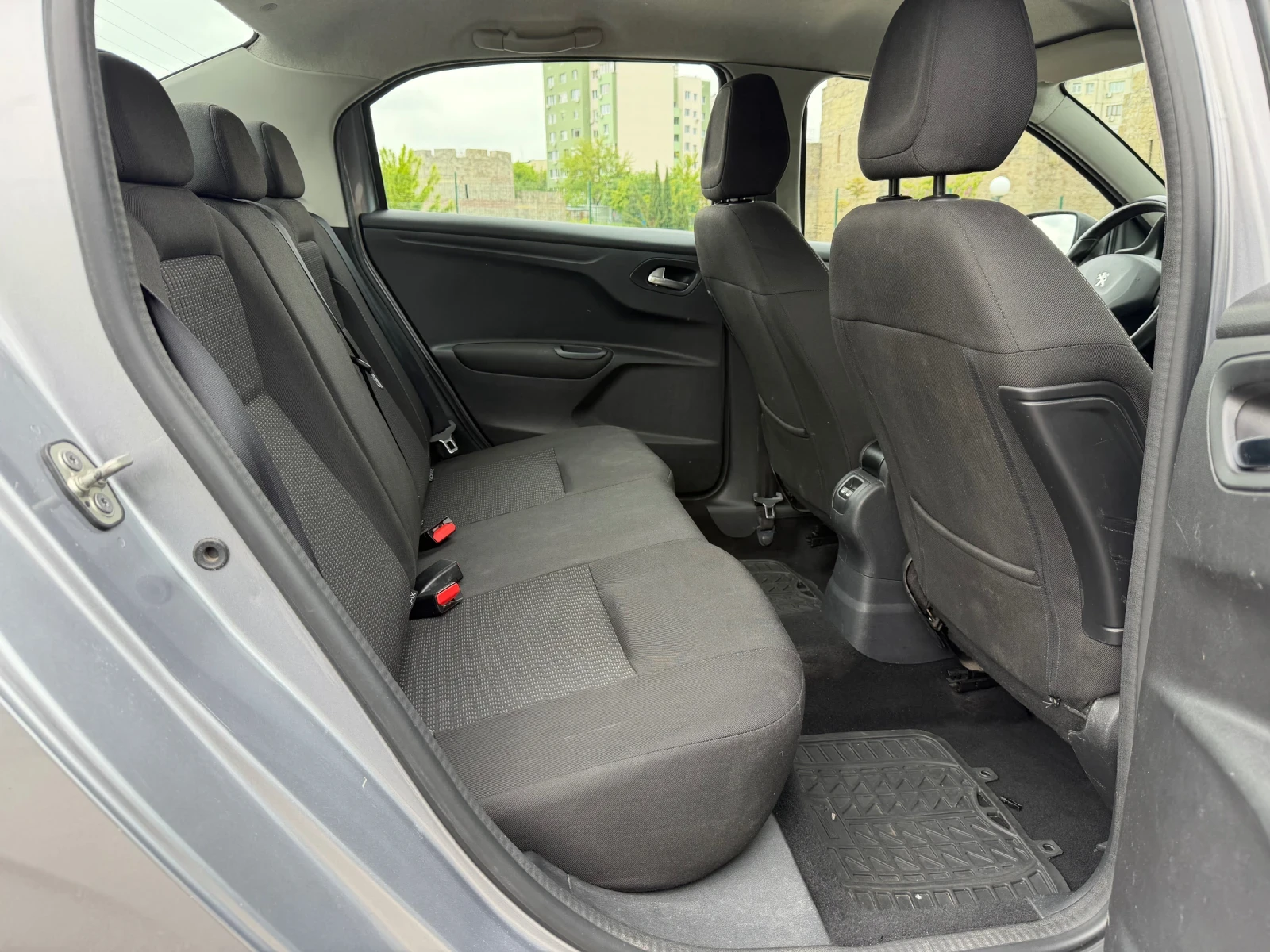 Peugeot 301 1.6hdi 139k.km 2018g BG, снимка 4 - Автомобили и джипове - 54489823