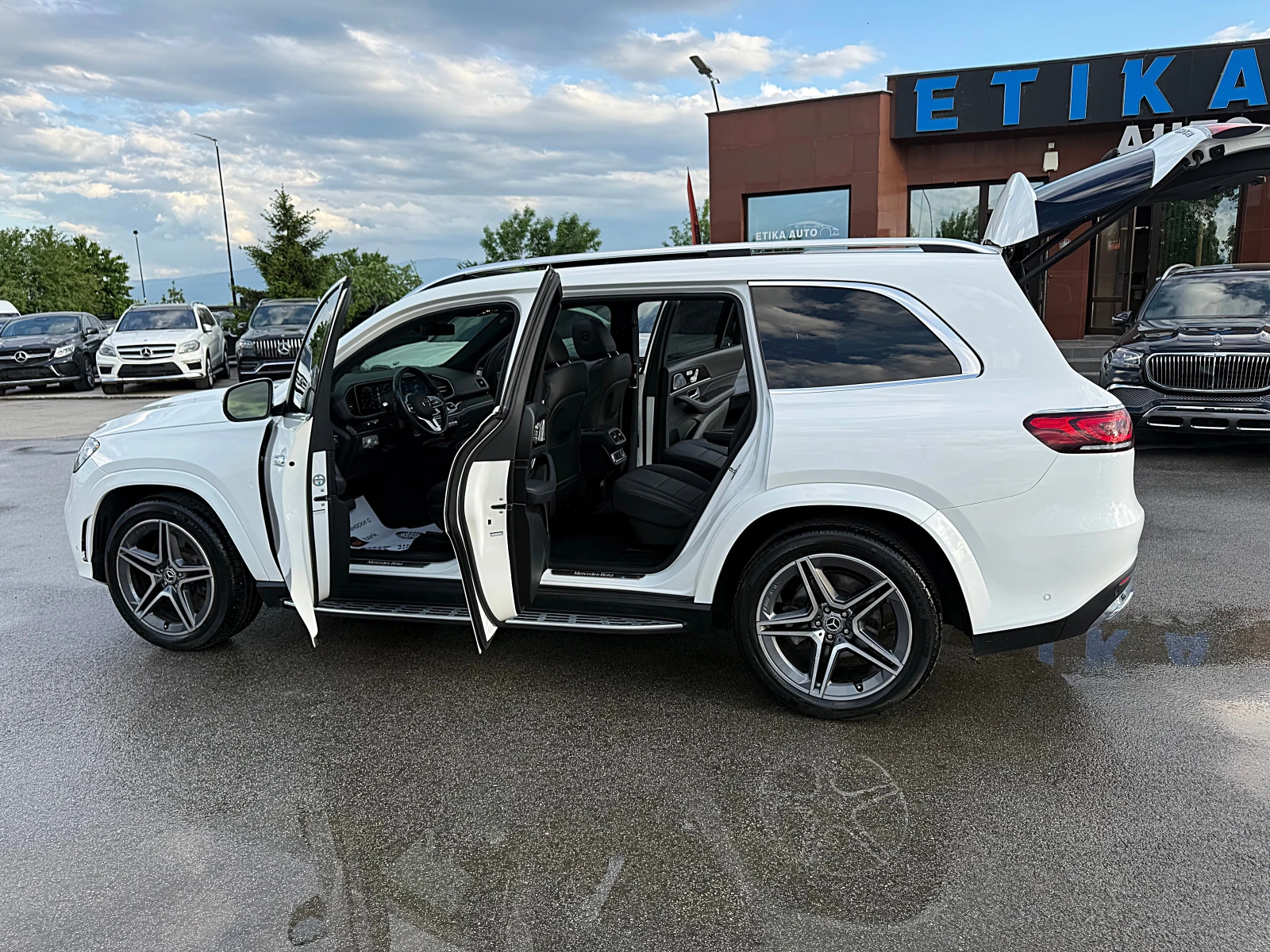 Mercedes-Benz GLS 450 AMG-DISTRONIK-360KAMERI-PANORAMA-BURMESTER-LED-FUL, снимка 14 - Автомобили и джипове - 54588822