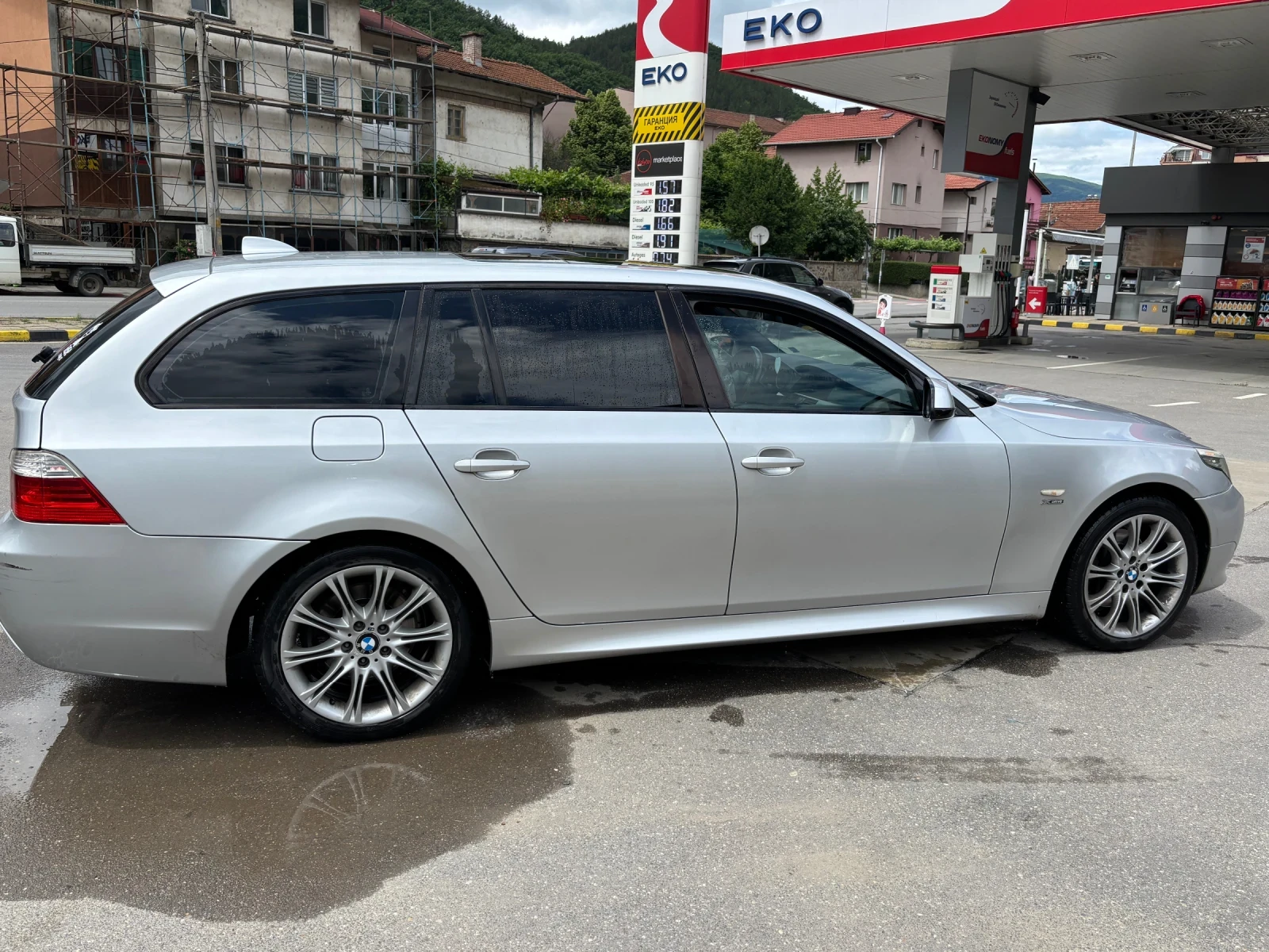 BMW 530, снимка 7 - Автомобили и джипове - 54777059