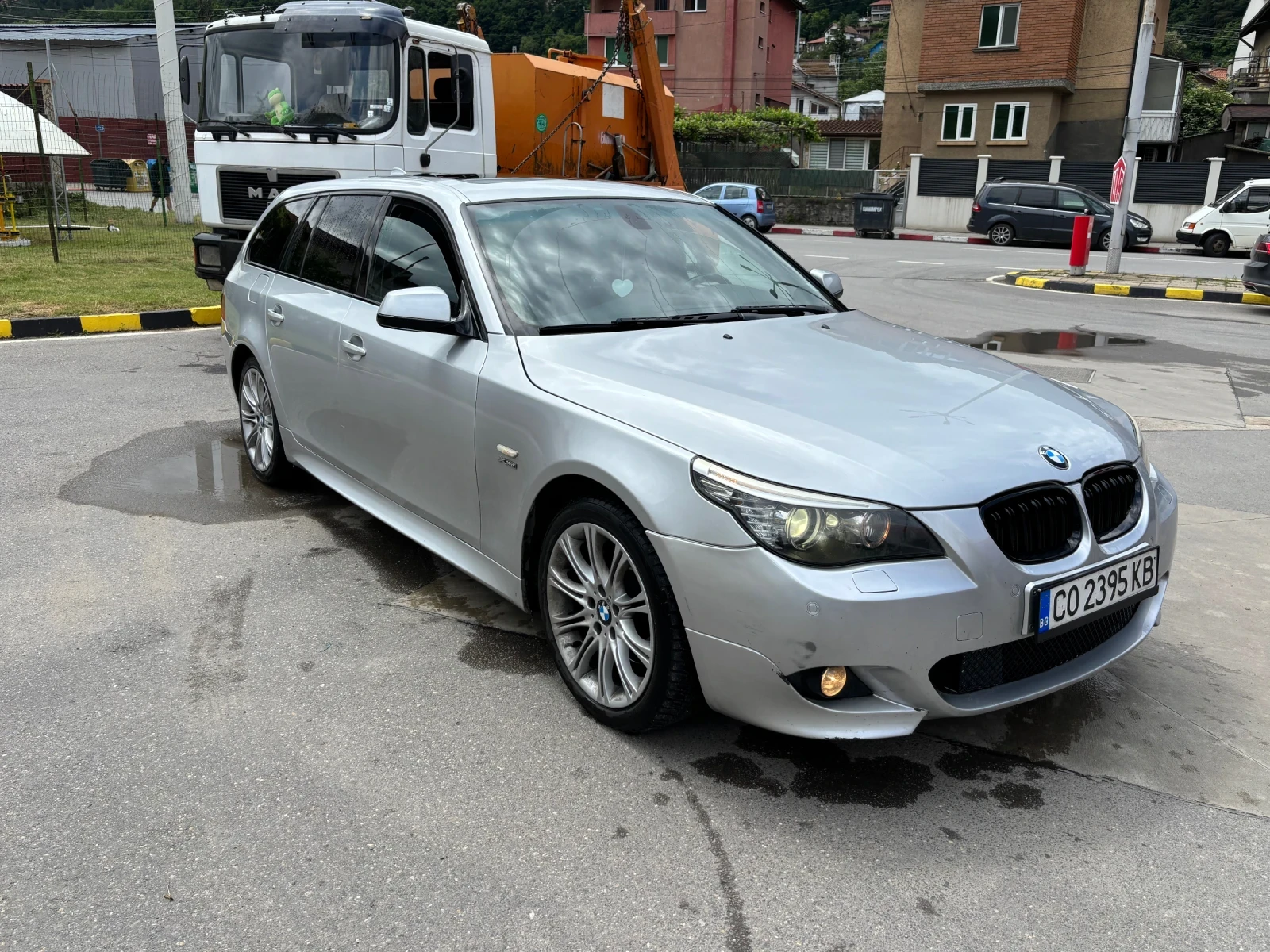 BMW 530, снимка 6 - Автомобили и джипове - 54777059
