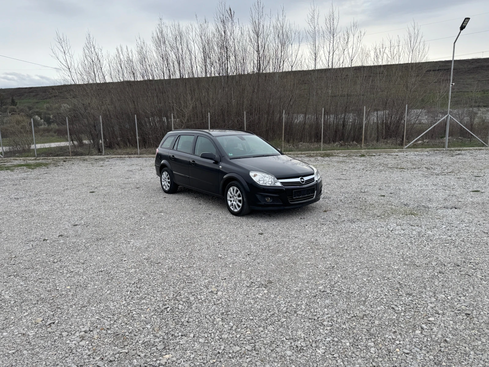 Opel Astra 1.6 i, снимка 2 - Автомобили и джипове - 55243414