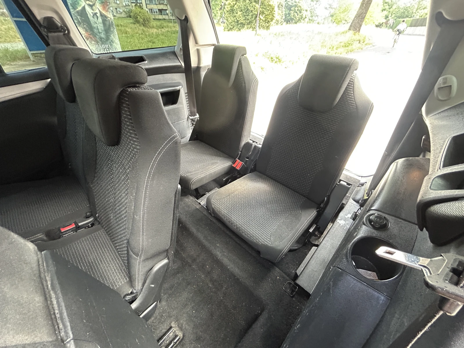 Citroen Grand C4 Picasso 1.6-Бензин/7места, снимка 12 - Автомобили и джипове - 55297267