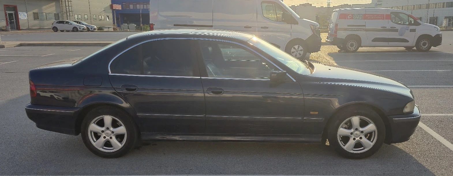 BMW 520, снимка 4 - Автомобили и джипове - 55448073