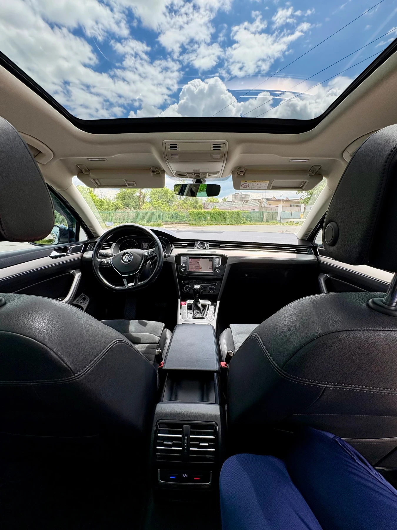 VW Passat Всички екстри, full led, перфектна , снимка 10 - Автомобили и джипове - 55598487
