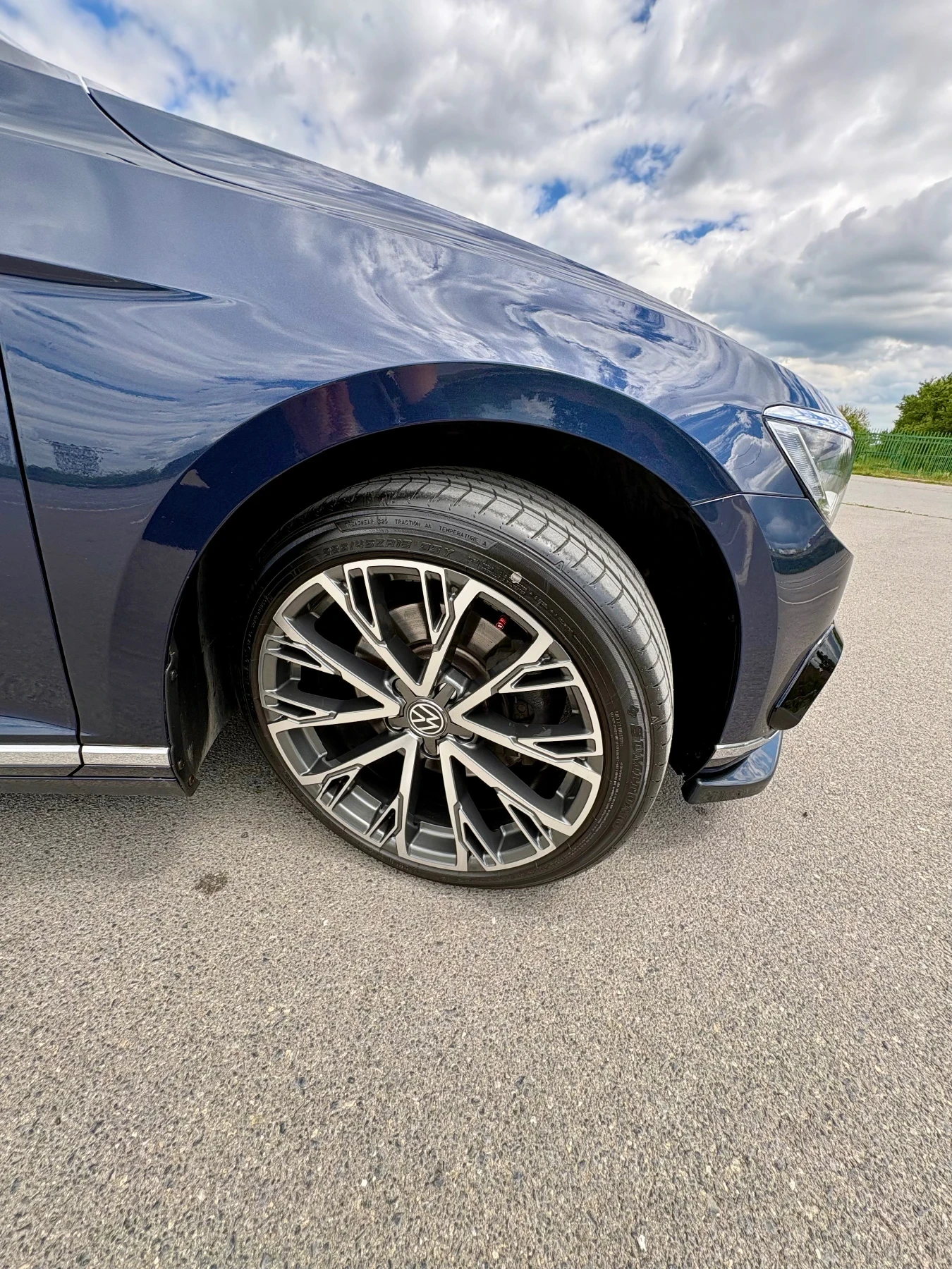 VW Passat Всички екстри, full led, перфектна , снимка 11 - Автомобили и джипове - 55598487