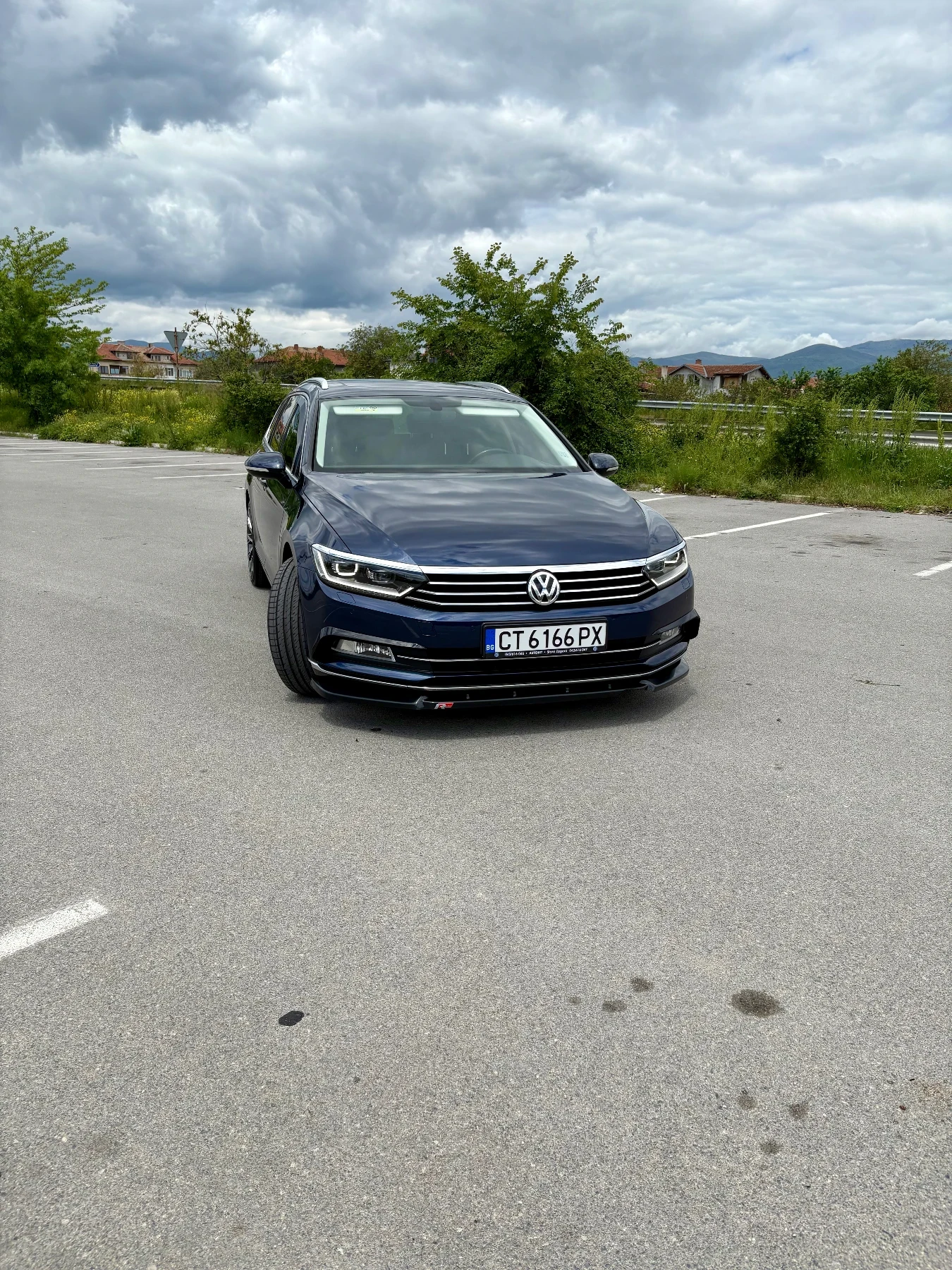 VW Passat Всички екстри, full led, перфектна , снимка 2 - Автомобили и джипове - 55598487