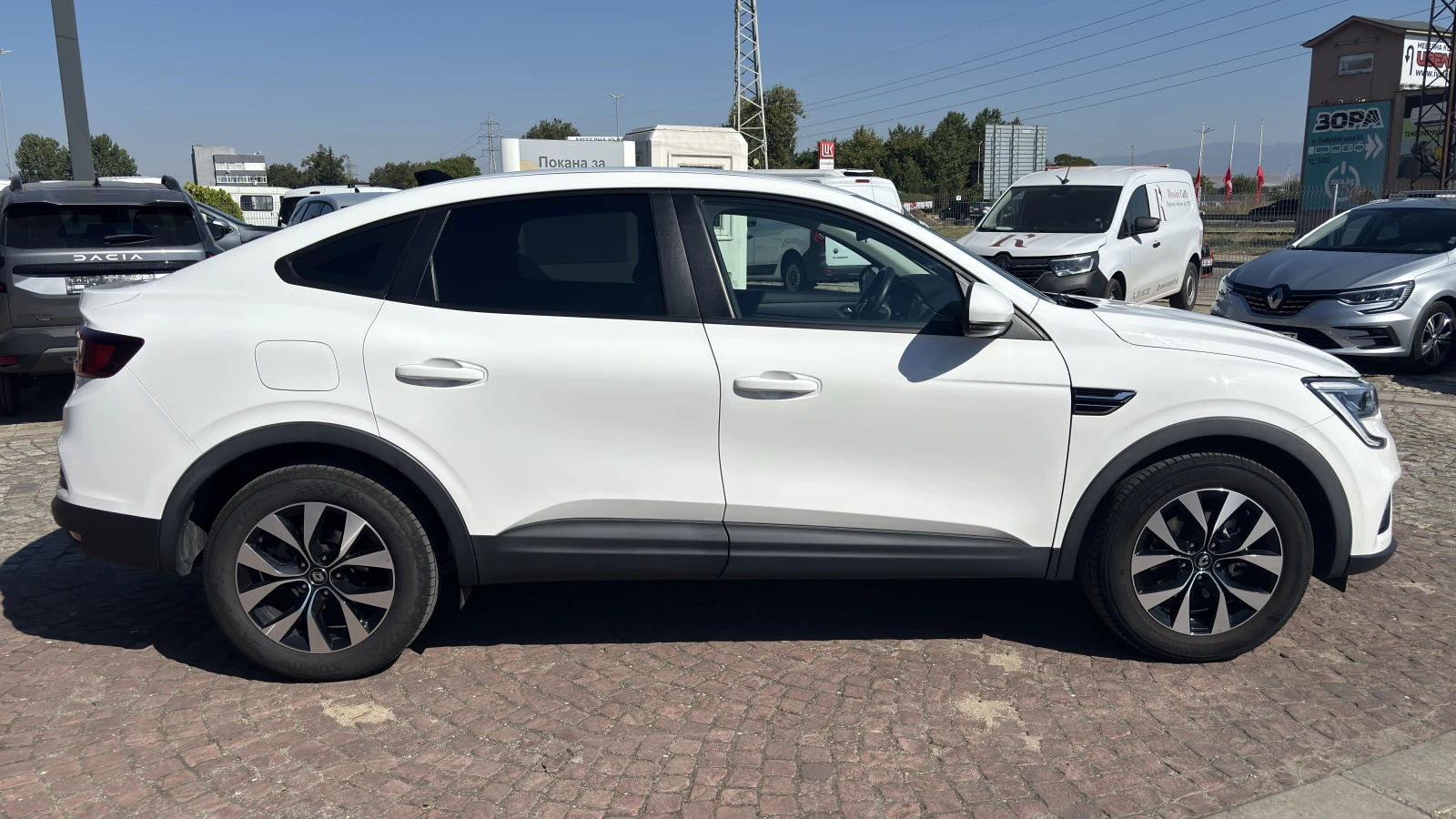 Renault Arkana E-Tech full hybrid 145к.с., снимка 3 - Автомобили и джипове - 55836784