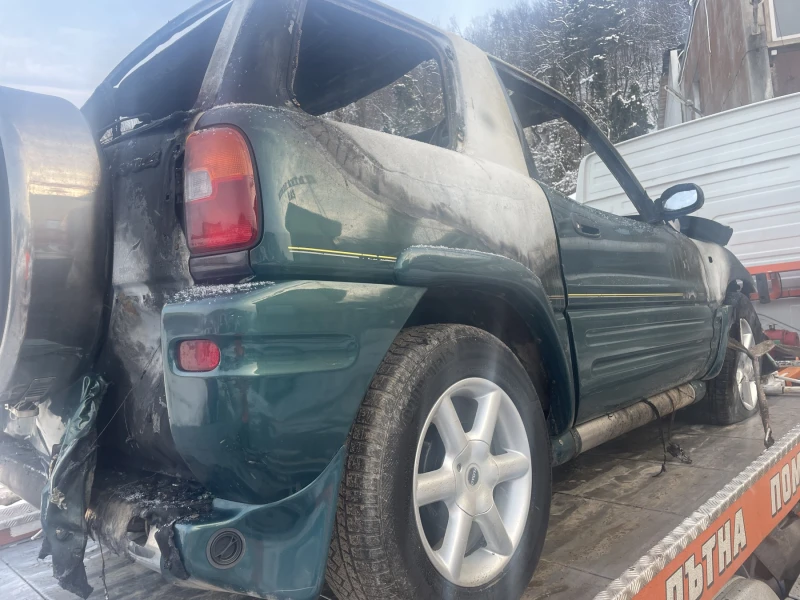 Toyota Rav4 2.0i, снимка 1 - Автомобили и джипове - 48694279