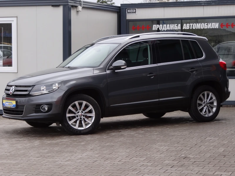 VW Tiguan 2.0tdi-140k.c. /4-Motion/Auto-DSG/Navi/Euro-5B/, снимка 2 - Автомобили и джипове - 49762571