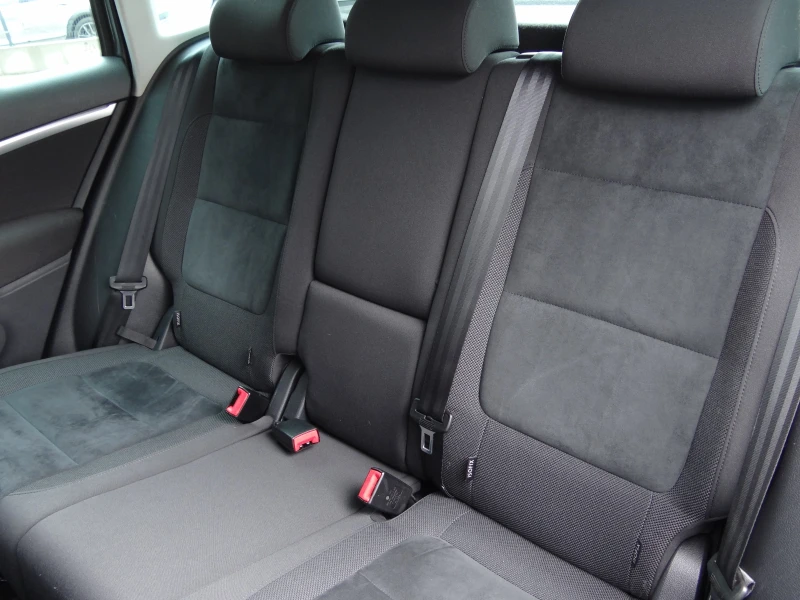 VW Tiguan 2.0tdi-140k.c. /4-Motion/Auto-DSG/Navi/Euro-5B/, снимка 13 - Автомобили и джипове - 49762571