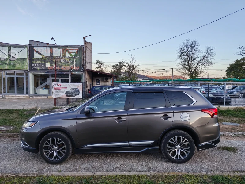 Mitsubishi Outlander 3.0i GT 227ps, снимка 5 - Автомобили и джипове - 52849226