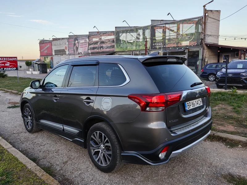 Mitsubishi Outlander 3.0i GT 227ps, снимка 6 - Автомобили и джипове - 52849226