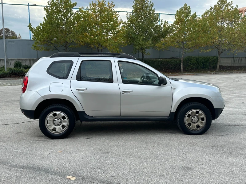 Dacia Duster 1.6i 105 к.с./ГАРАНЦИЯ ОТ КЕНТАВЪР! 6 МЕСЕЦА И, снимка 5 - Автомобили и джипове - 52175565