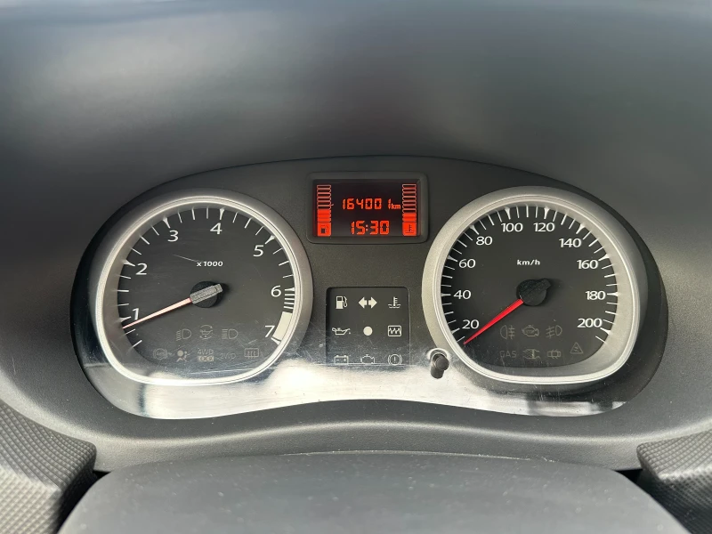 Dacia Duster 1.6i 105 к.с./ГАРАНЦИЯ ОТ КЕНТАВЪР! 6 МЕСЕЦА И, снимка 14 - Автомобили и джипове - 52175565