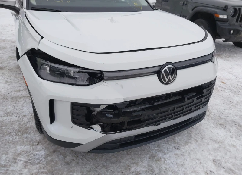 VW Tiguan SE AWD, снимка 5 - Автомобили и джипове - 53564086