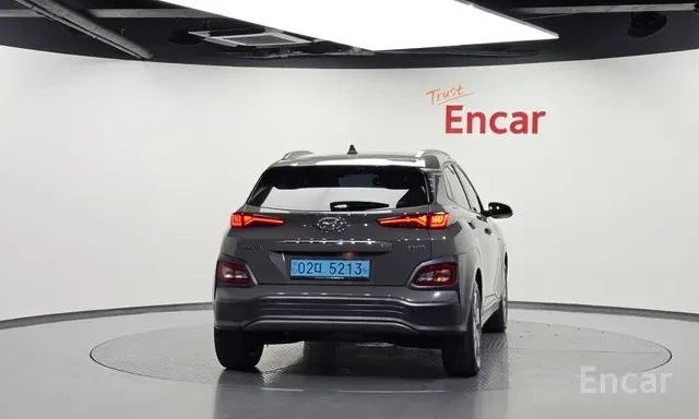 Hyundai Kona * ПОДГРЕВИ* Lane assist* ГАРАНЦИЯ* , снимка 4 - Автомобили и джипове - 55563992