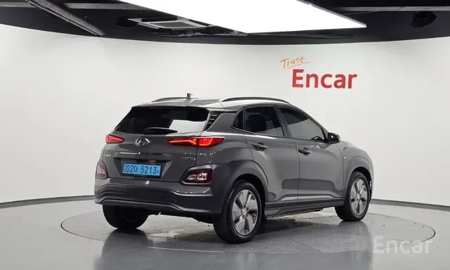 Hyundai Kona * ПОДГРЕВИ* Lane assist* ГАРАНЦИЯ* , снимка 2 - Автомобили и джипове - 55563992
