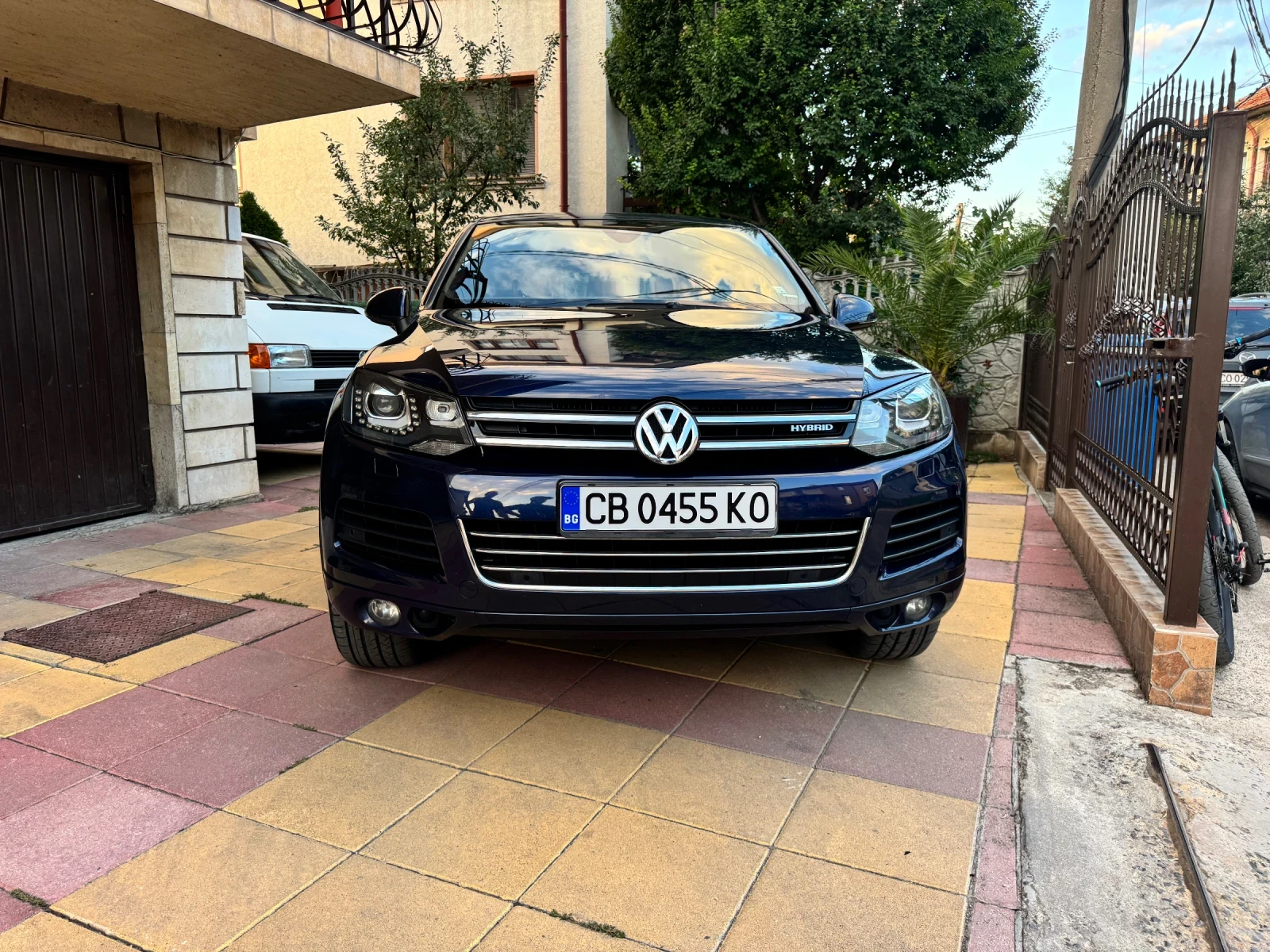 VW Touareg Hybrid | Mobile.bg   1