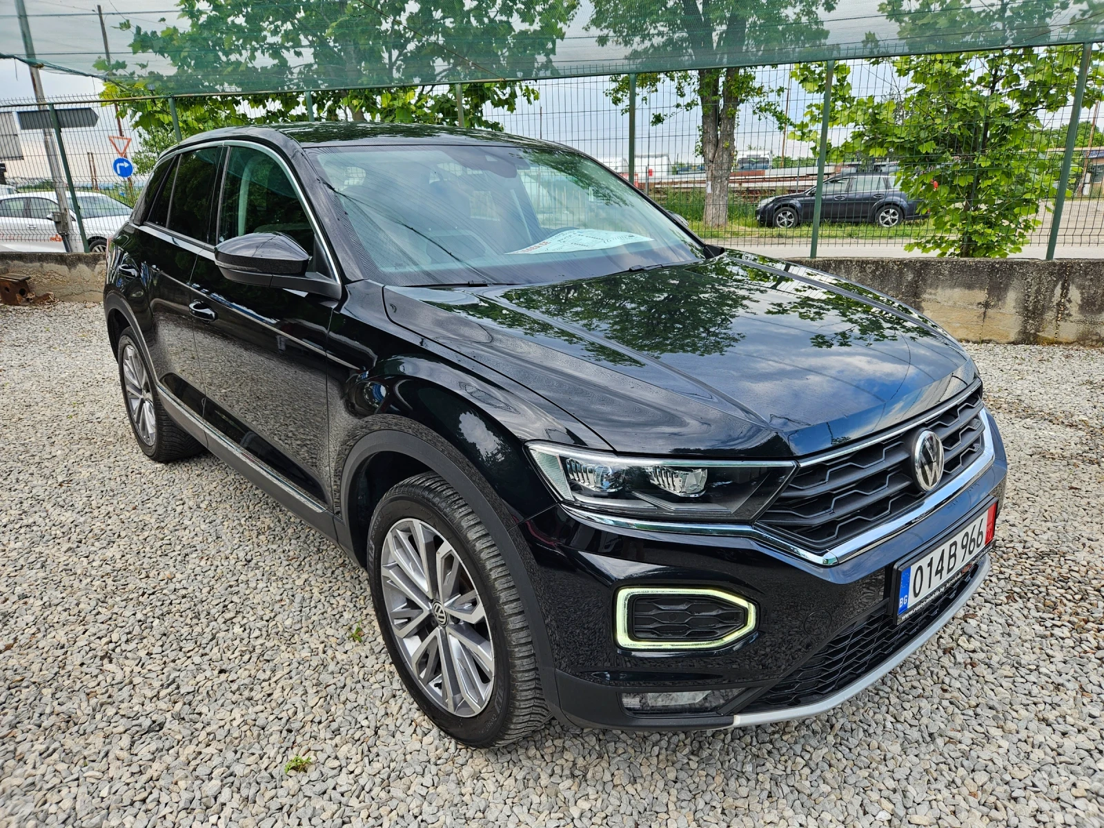 VW T-Roc 2.0TDI 4 motion, снимка 3 - Автомобили и джипове - 51660839