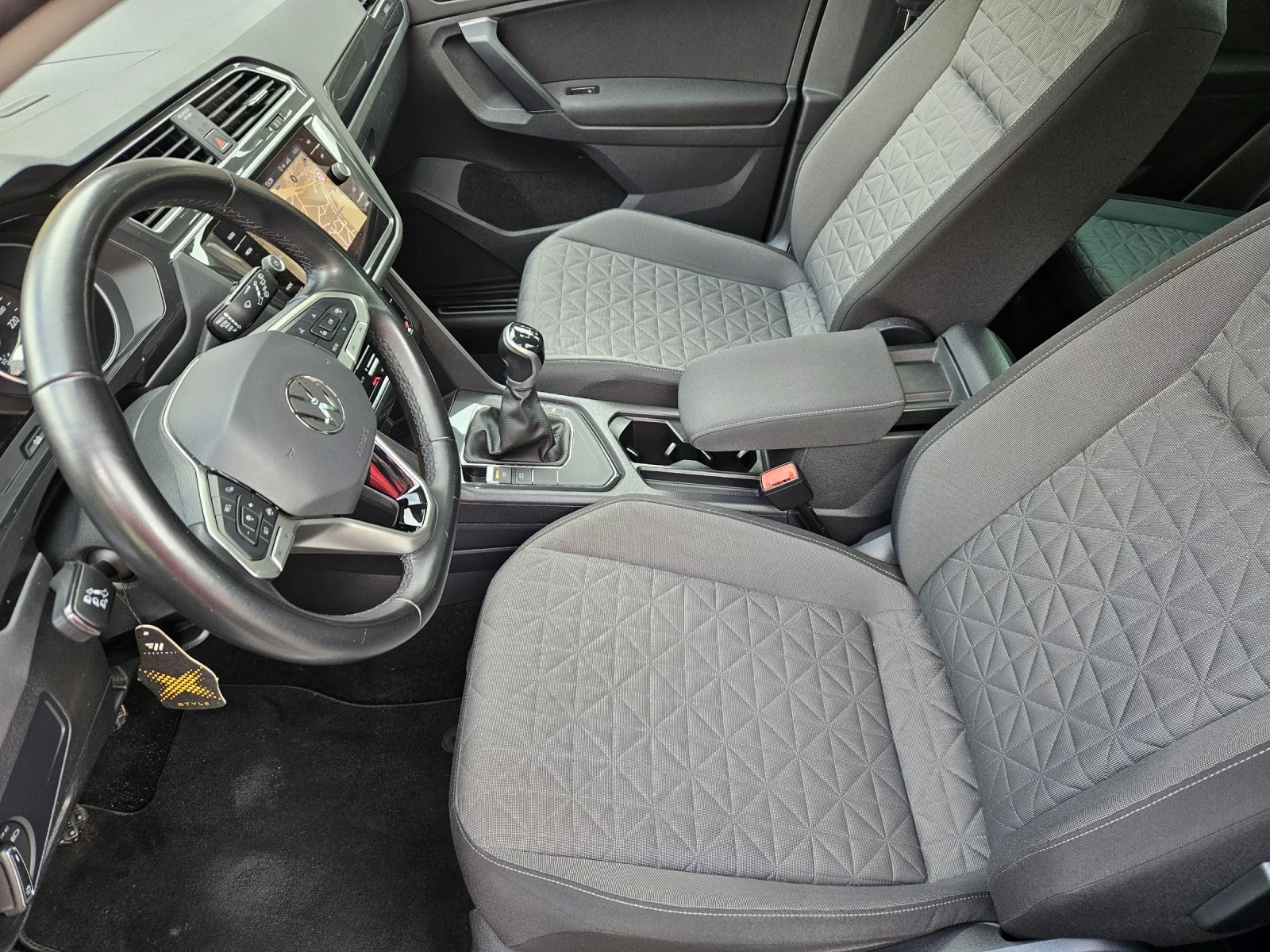 VW Tiguan 2.0TDI* 122* FACE* �����* Nardo Gray | Mobile.bg � ����������� 9