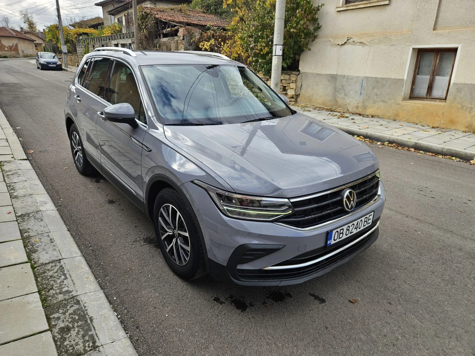 VW Tiguan 2.0TDI* 122* FACE* РЪЧКА* Nardo Grey - изображение 3