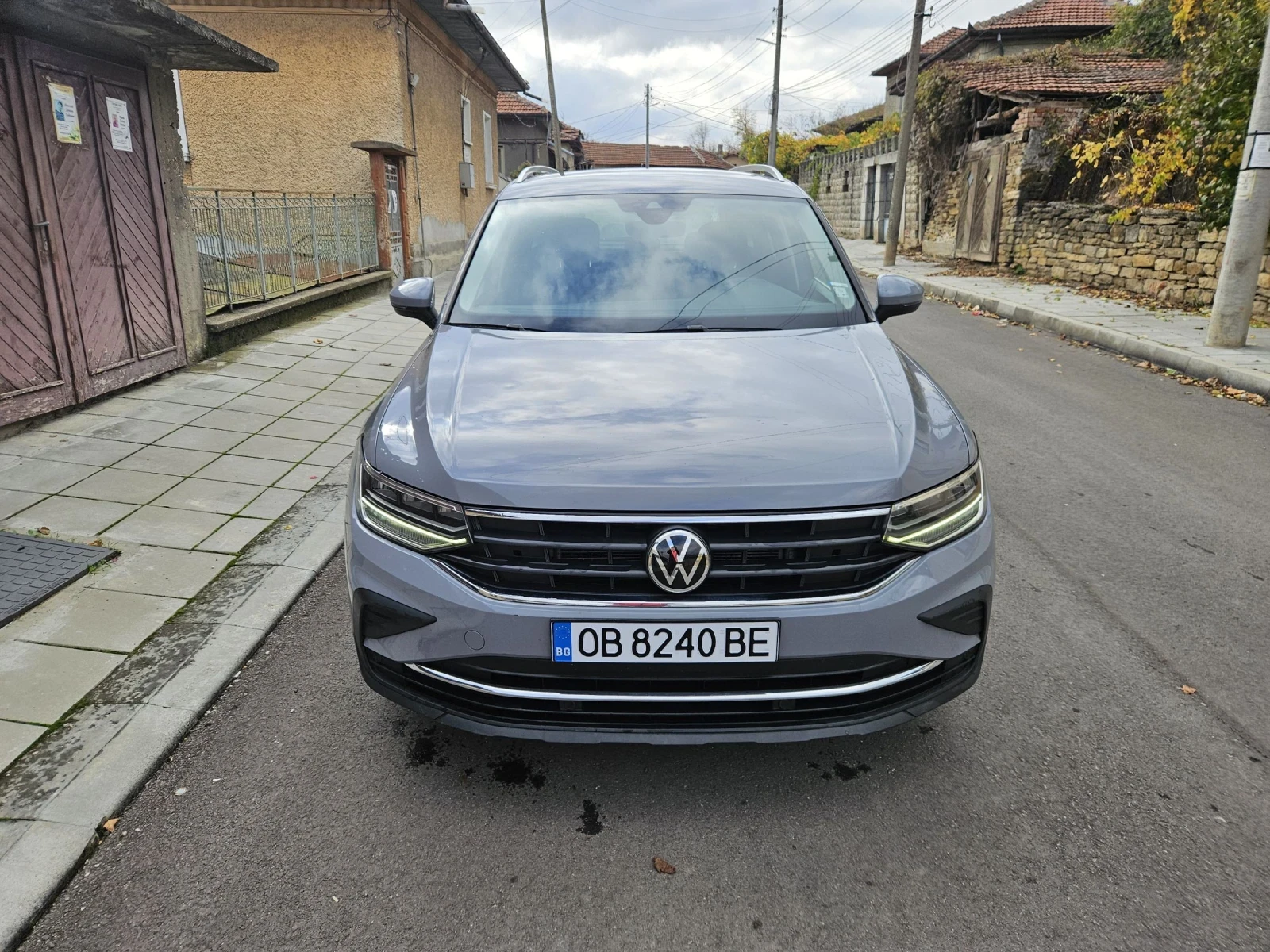 VW Tiguan 2.0TDI* 122* FACE* РЪЧКА* Nardo Grey - изображение 2