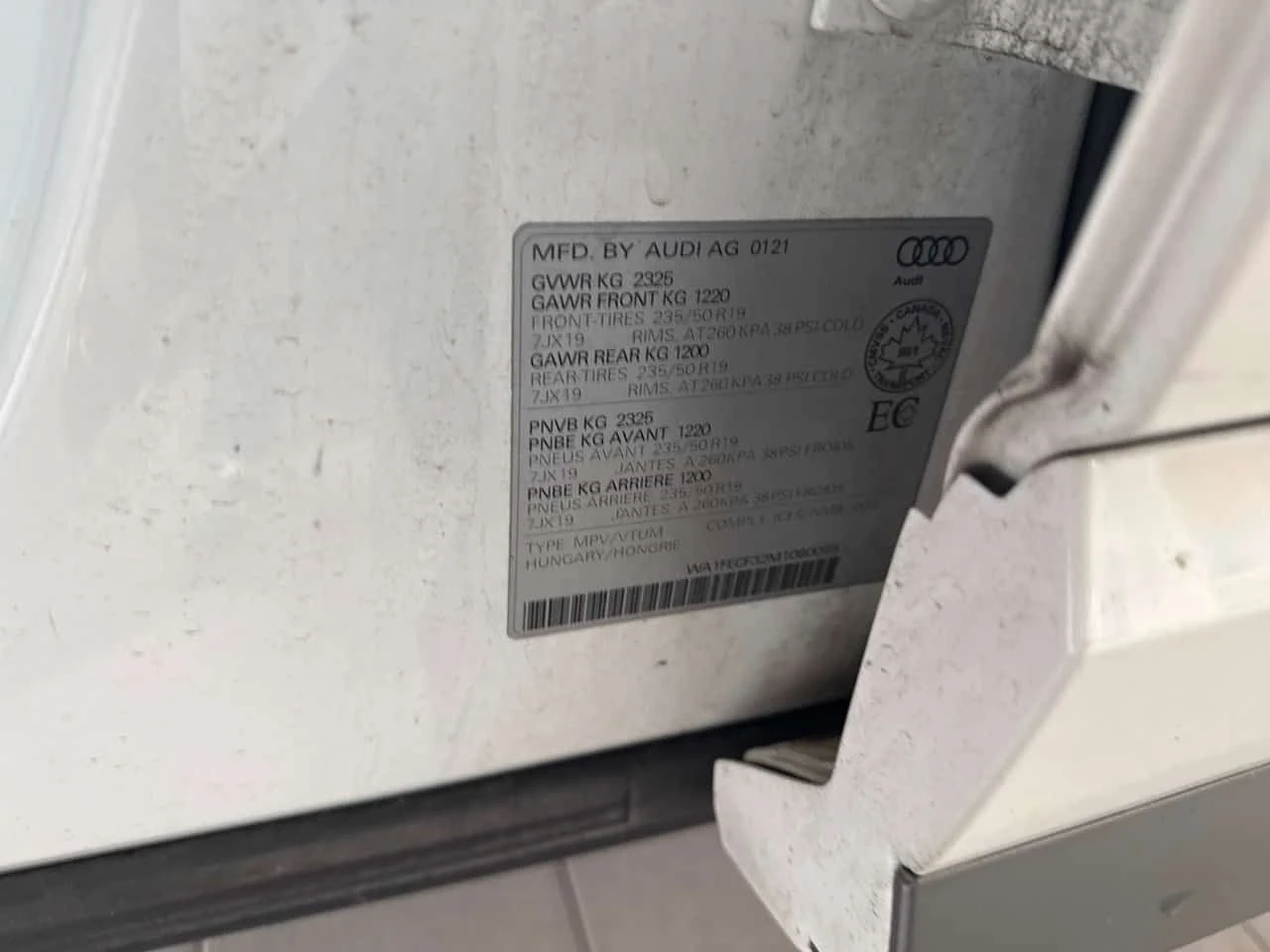 Audi Q3 S LINE Technik/ПАНОРАМА/ДИСТРОНИК/360 КАМЕРИ, снимка 12 - Автомобили и джипове - 54320070