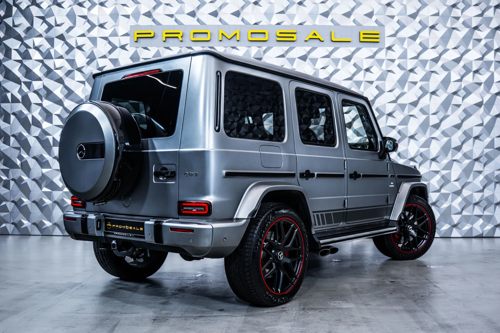 Mercedes-Benz G 63 AMG Edition 1* Carbon* Pano* Burmester, снимка 4 - Автомобили и джипове - 55529142