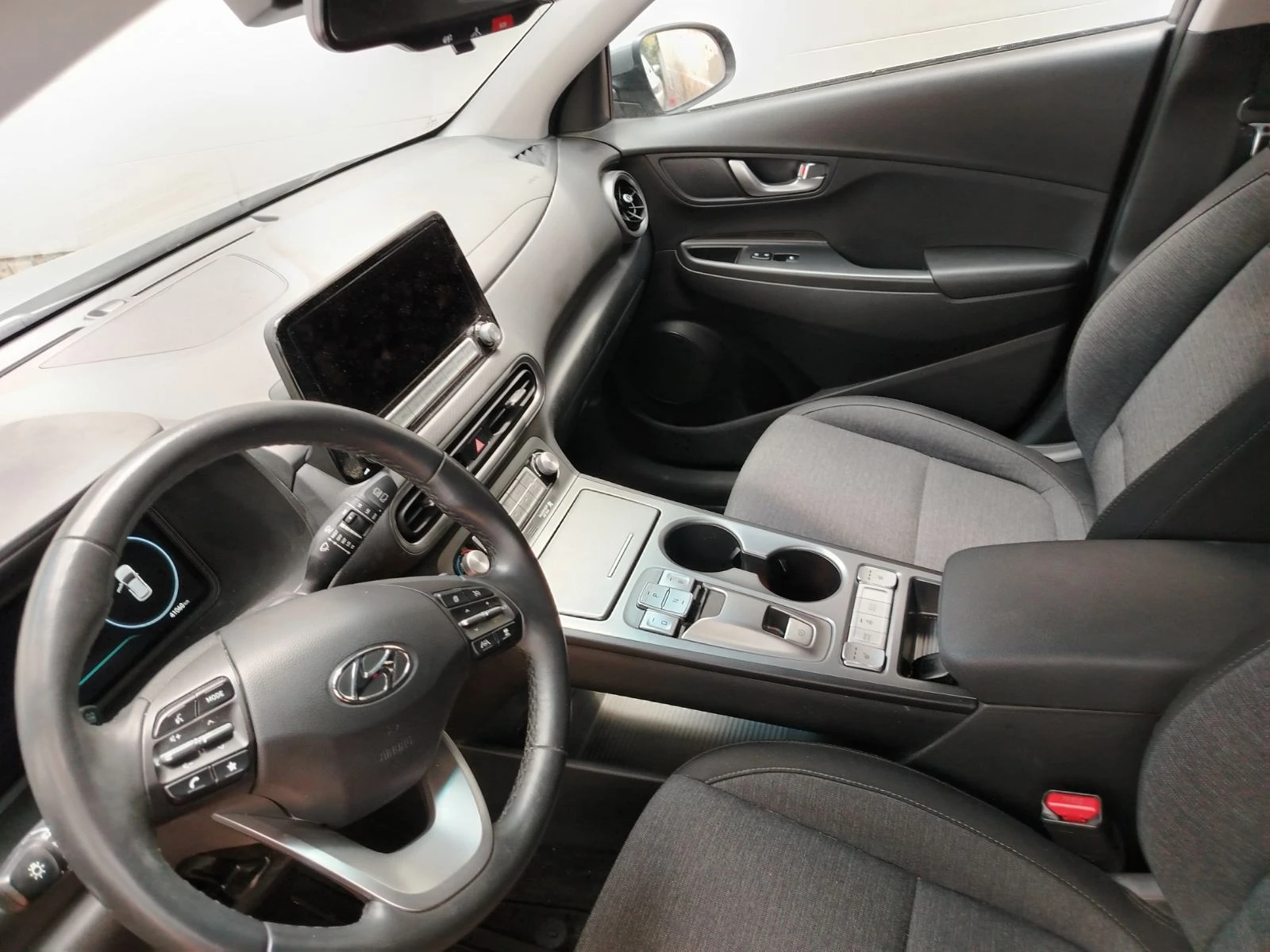 Hyundai Kona EV, снимка 3 - Автомобили и джипове - 55650748