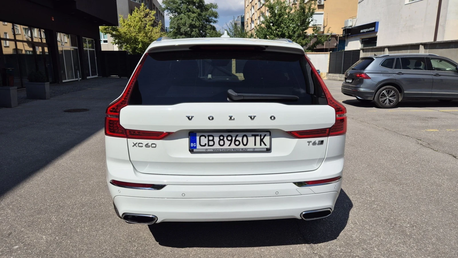 Volvo XC60 T6 Inscription , снимка 6 - Автомобили и джипове - 55656244