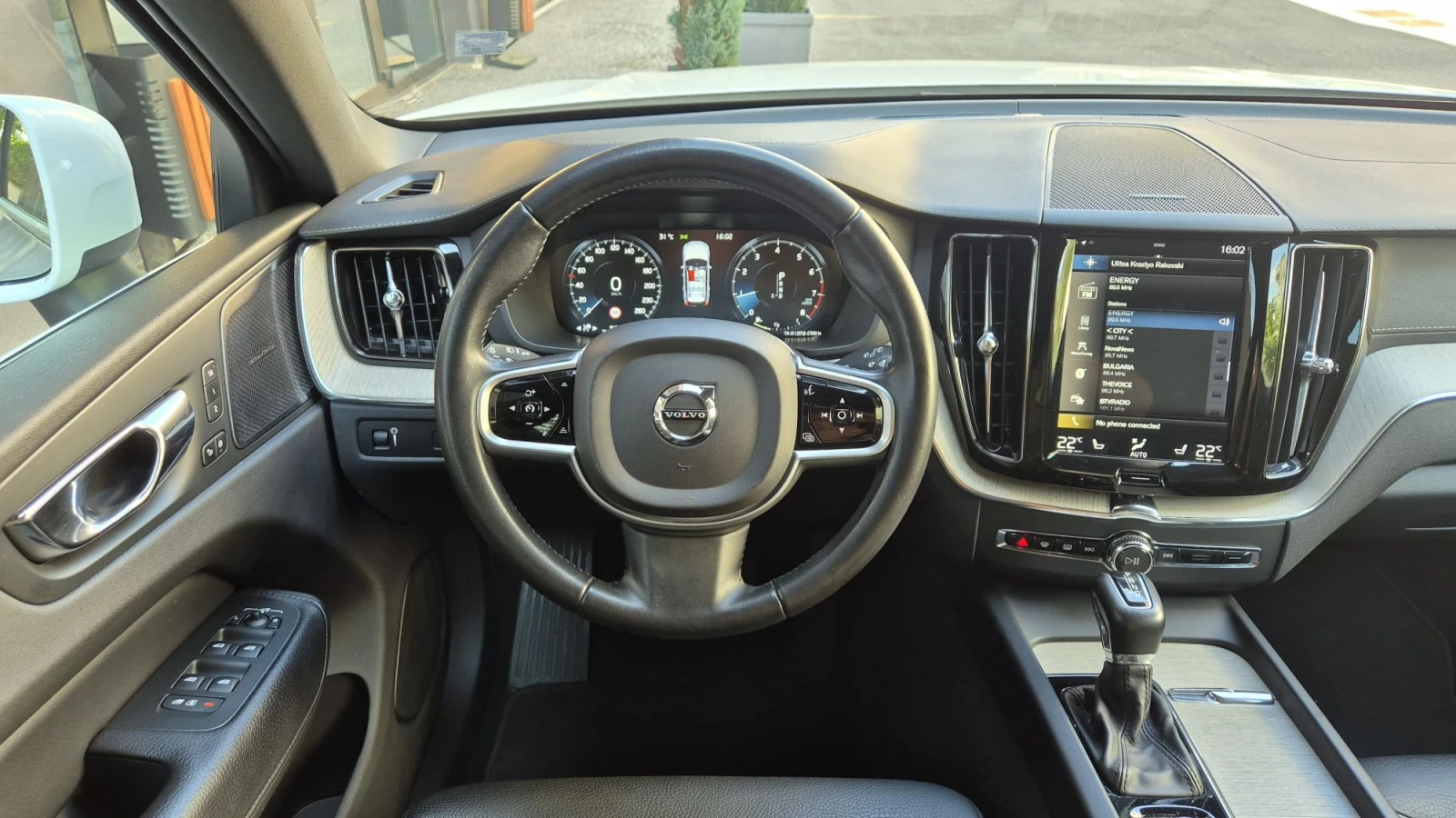 Volvo XC60 T6 Inscription , снимка 10 - Автомобили и джипове - 55656244